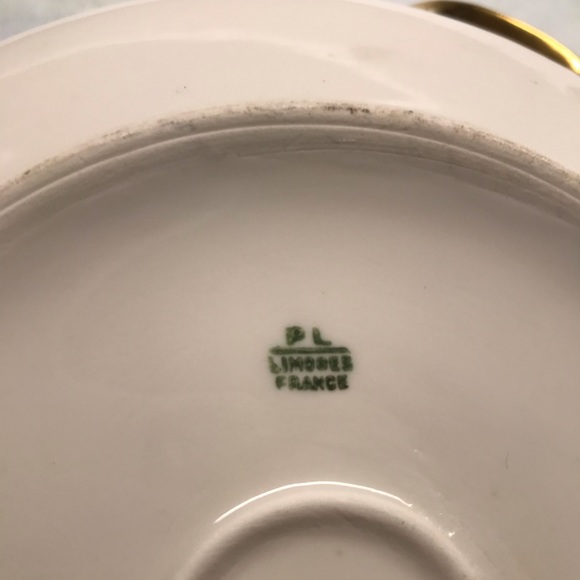 Limoges Antique Covered Porcelain Server - Picture 4 of 5